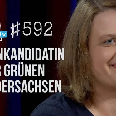 Jung & Naiv #592, „Wahl in Niedersachsen: Julia Willie Hamburg (Die Grünen)“ by Tilo Jung - album cover