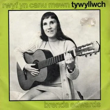 Rwyf Yn Canu Mewn Tywyllwch