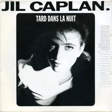 Tard dans la nuit