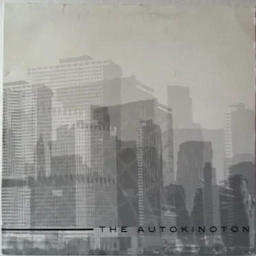 The Autokinoton