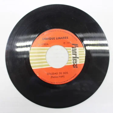 Soledad de dos / Contigo by Enrique Linares - album cover