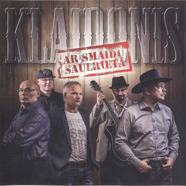 Ar smaidu saulrietā by Klaidonis - album cover