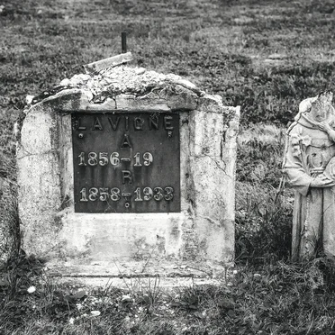 Missa pro defunctis (Requiem for 2020)