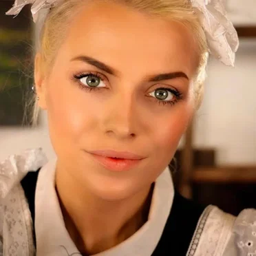 Bridgerton ASMR - Getting You Ready for the Queen's Ball by ASMR Shanny - album cover