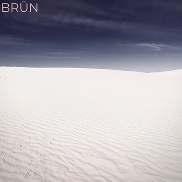 Hum by Brün - album cover