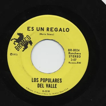 Es un regalo / Te entregué el corazón by Los Populares del Valle - album cover
