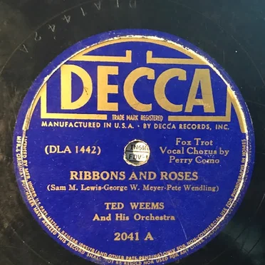 Ribbons and Roses / Nola