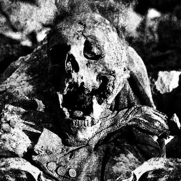Crown of Bone / Utarm