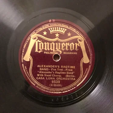 Alexander's Ragtime Band / The Darktown Strutters' Ball