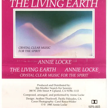 The Living Earth by Annie Locke - album cover