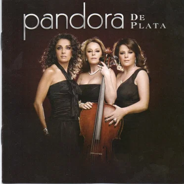 Pandora de plata