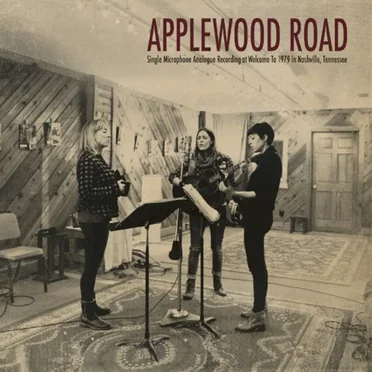 Applewood Road