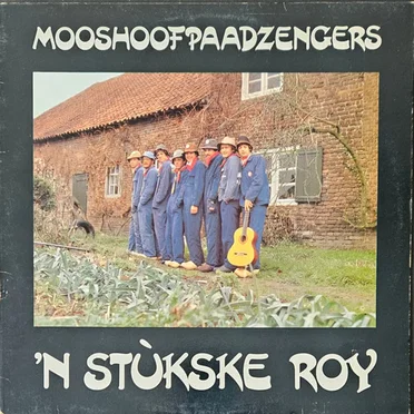’n Stùkske Roy by Mooshoofpaadzengers - album cover
