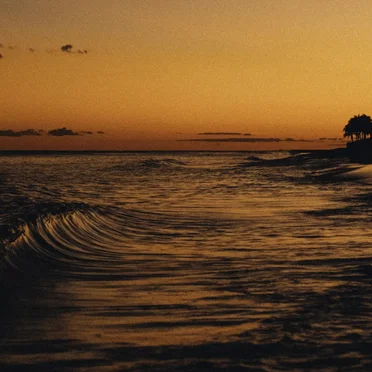 Relaxing Oceanside in Hawaii by Ambient Escapes - album cover